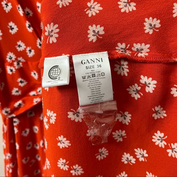 NWT Ganni Silvery Crepe Twist Dress in Big Apple Red Size 36 US Small 4 - Picture 8 of 11